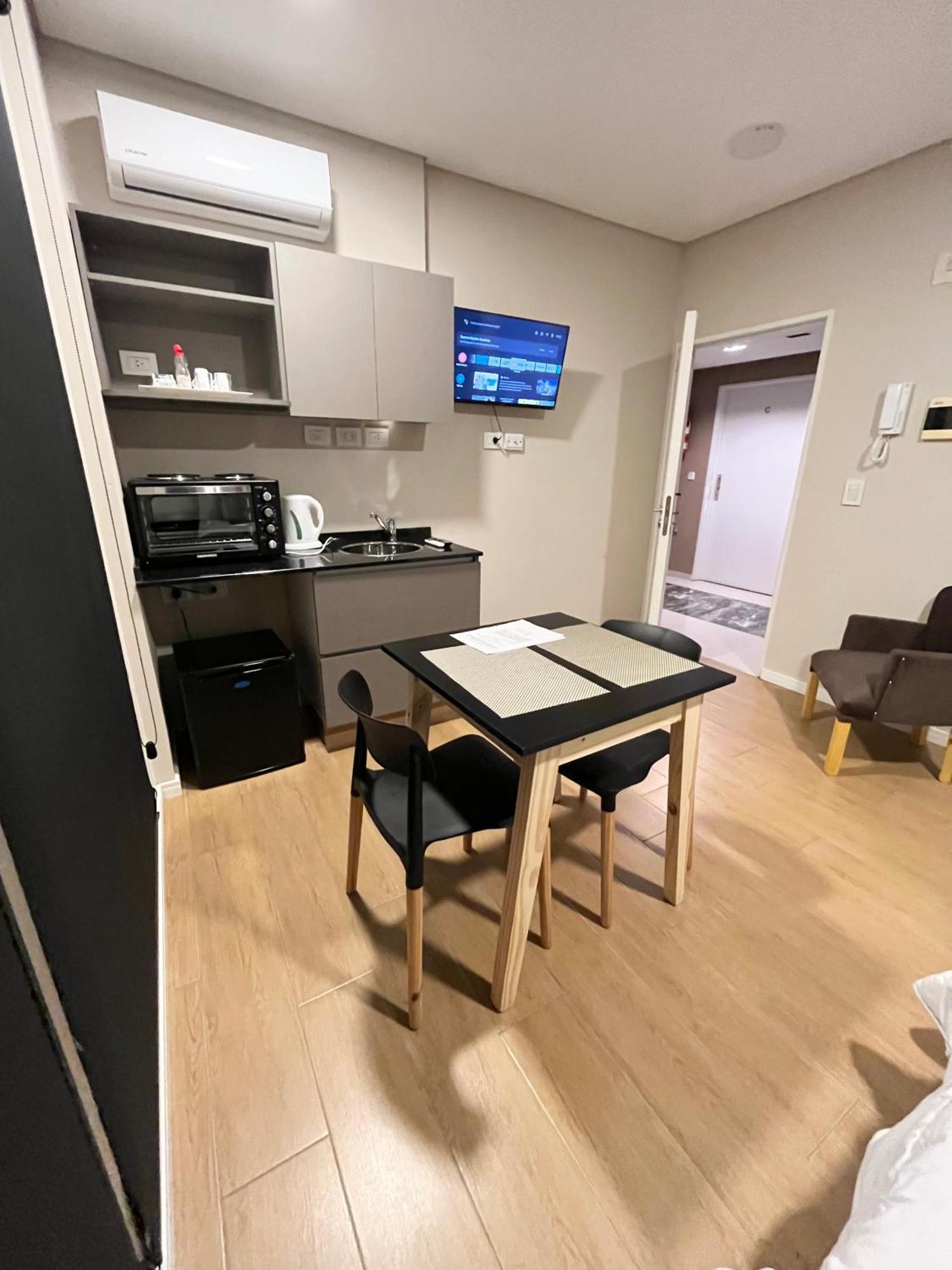 Appartement 1-6 Monoambiente Capital, Amplio, Luminoso Y Acogedor Buenos Aires